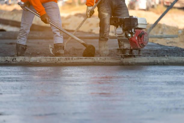 Best Concrete Sidewalk Installation in New London, WI